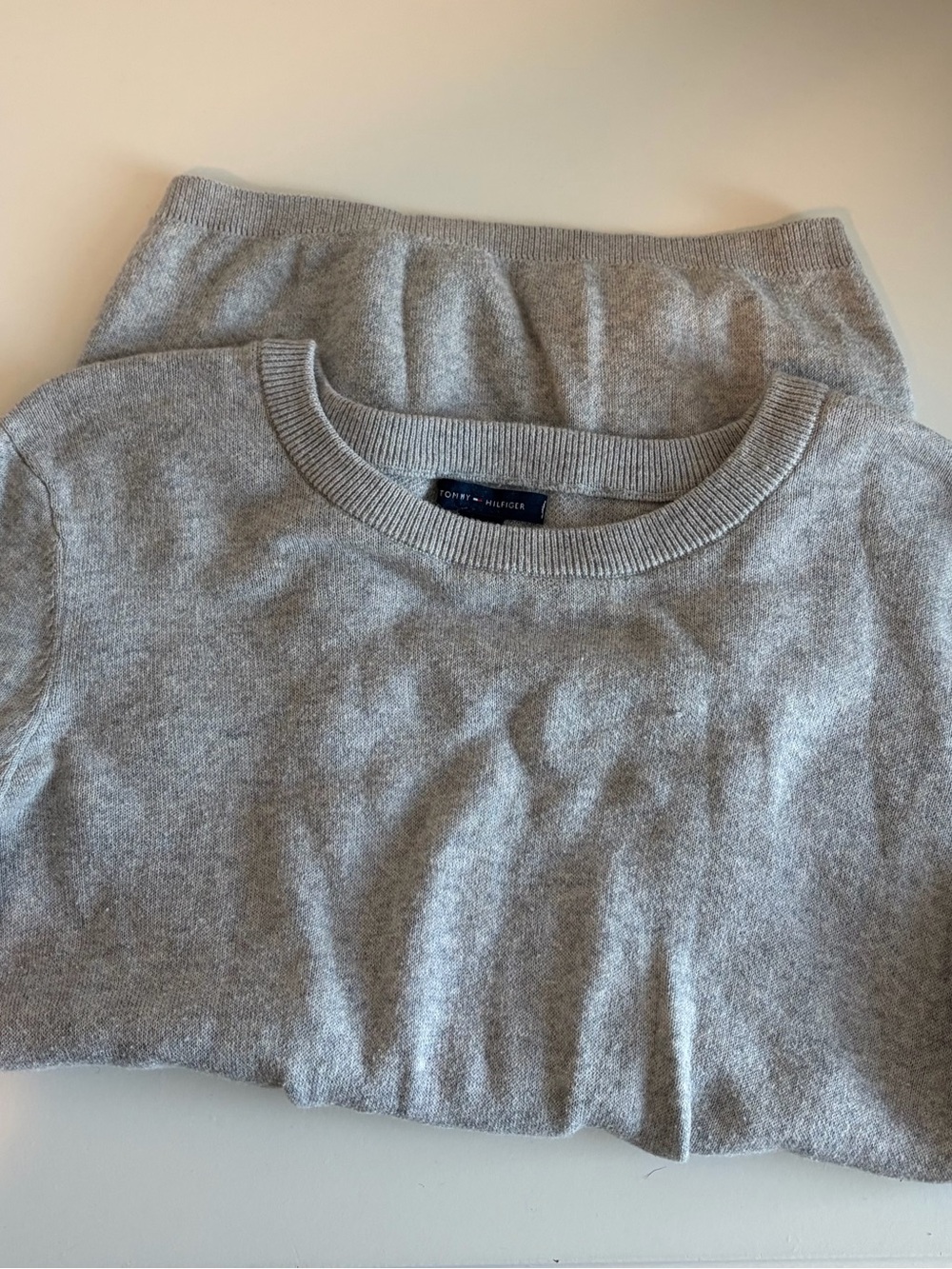 Tommy Hilfiger Light Gray Crewneck Sweater